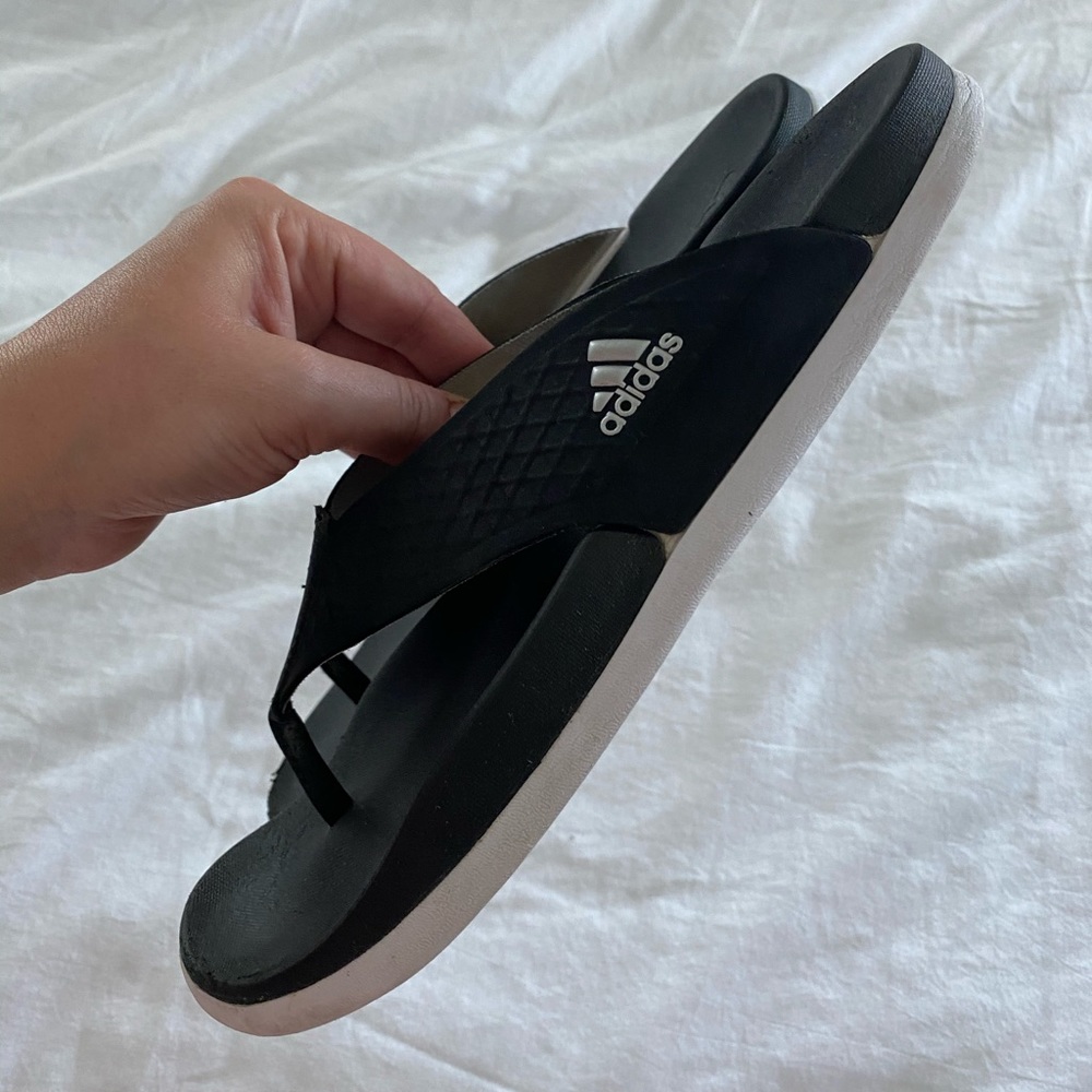 Adidas - Picture 3 of 3